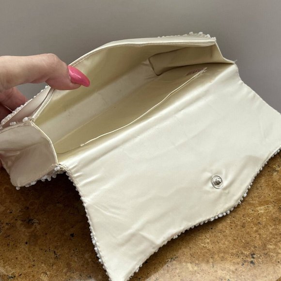Vintage Stunning White Sequin Beaded Handmade Front Flap Clutch Purse Hong Kong - Picture 3 of 13